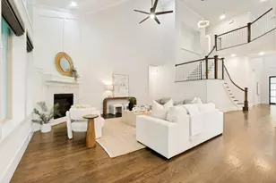 3932 Frontier Ln, Dallas, TX 75214 - Photo 8