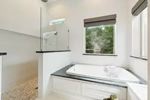 3932 Frontier Ln, Dallas, TX 75214 - Photo 20