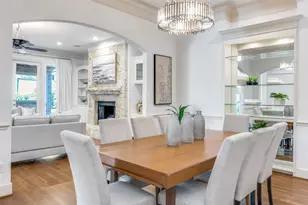 13 Cochran Oaks Ln, Dallas, TX 75220 - Photo 4