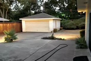 2012 Atlantic St, Dallas, TX 75208 - Photo 16