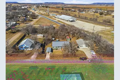 126 4th Street, Tuscola, TX 79562 - Photo 4