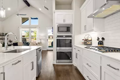 2270 English Ivy Road, Frisco, TX 75033 - Photo 8