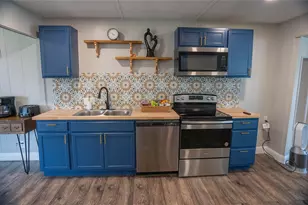 170 Lynn Creek Circle, Mabank, TX 75156 - Photo 6