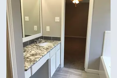 2006 Rock Ridge Drive, Houston, TX 77049 - Photo 14