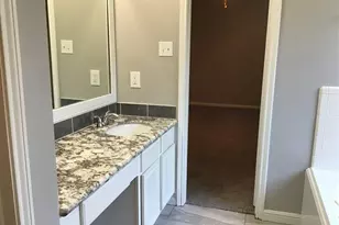 2006 Rock Ridge Dr, Houston, TX 77049 - Photo 14