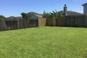 2006 Rock Ridge Dr, Houston, TX 77049 - Photo 22