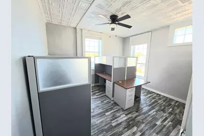 100 N Main Street, Collinsville, TX 76233 - Photo 2