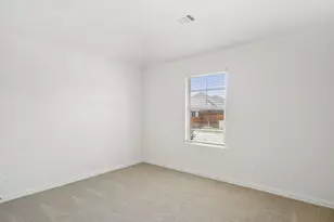 816 London Town Ln, Princeton, TX 75071 - Photo 12