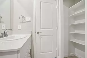 809 London Town Ln, Princeton, TX 75071 - Photo 16