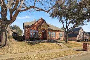 705 Muirfield Rd, Keller, TX 76248 - Photo 2