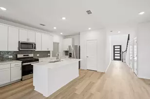 812 Leavenworth Dr, Princeton, TX 75071 - Photo 1