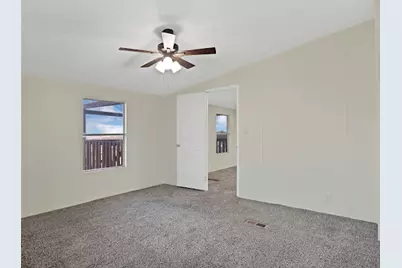 6104 Hawk Court, Joshua, TX 76058 - Photo 18