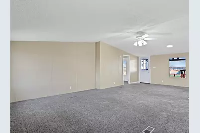 6104 Hawk Court, Joshua, TX 76058 - Photo 14