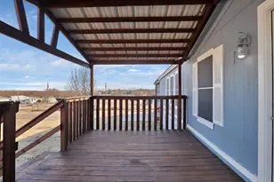 6104 Hawk Ct, Joshua, TX 76058 - Photo 12