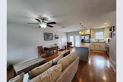 642 Ferguson Drive, Lewisville, TX 75057 - Photo 4