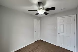 642 Ferguson Dr, Lewisville, TX 75057 - Photo 18