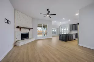 226 Comanche Trail, Alvarado, TX 76009 - Photo 2