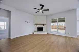 226 Comanche Trail, Alvarado, TX 76009 - Photo 4