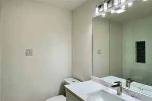 3915 Spring Hollow Dr, Carrollton, TX 75007 - Photo 18