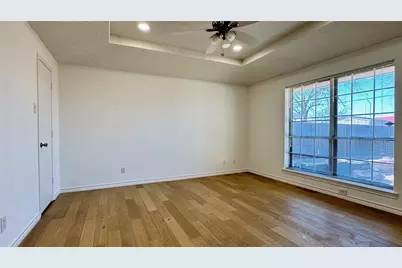 3915 Spring Hollow Drive, Carrollton, TX 75007 - Photo 22