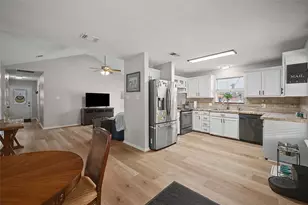 323 Sage Trail, Springtown, TX 76082 - Photo 12