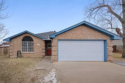323 Sage Trail, Springtown, TX 76082 - Photo 4