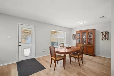 323 Sage Trail, Springtown, TX 76082 - Photo 10