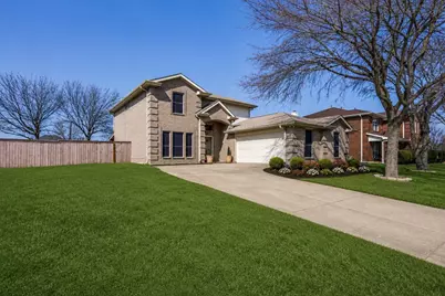 8009 Trophy Court, Rowlett, TX 75089 - Photo 2