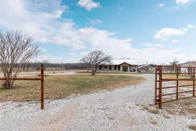 7702 Highway 6, Cisco, TX 76437 - Photo 38