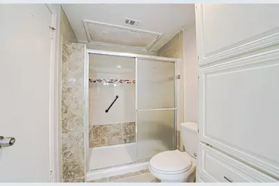 3550 Country Square Drive #411, Carrollton, TX 75006 - Photo 26