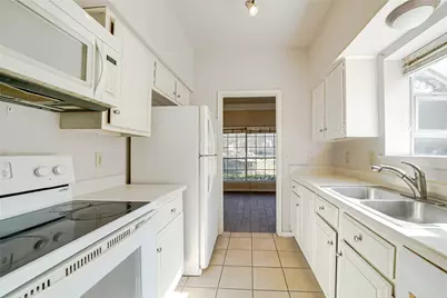 3550 Country Square Drive #411, Carrollton, TX 75006 - Photo 16