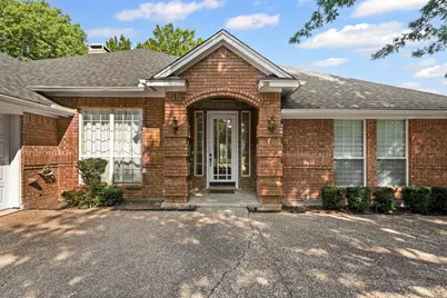 11832 Ferndale Lane, Fort Worth, TX 76008 - Photo 4