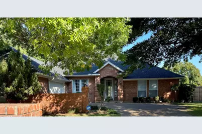 11832 Ferndale Lane, Fort Worth, TX 76008 - Photo 2