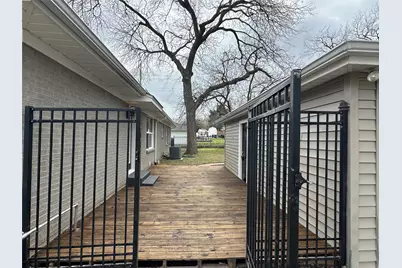 102 S Clark Street, Rockwall, TX 75087 - Photo 4