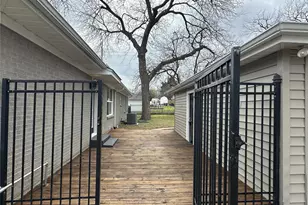 102 S Clark St, Rockwall, TX 75087 - Photo 4