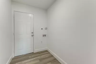 9505 Frostwood Street, Dallas, TX 75217 - Photo 18