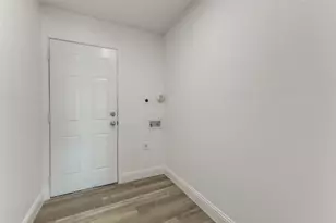 9505 Frostwood St, Dallas, TX 75217 - Photo 18