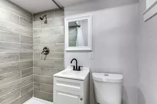 7405 Daingerfield Dr, Dallas, TX 75227 - Photo 14