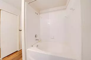 3946 Brandon Park Dr, Garland, TX 75044 - Photo 14