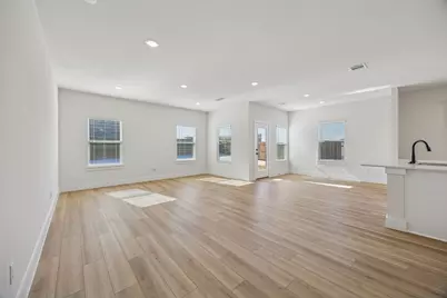 2900 Woodbrook Drive, Sherman, TX 75092 - Photo 4