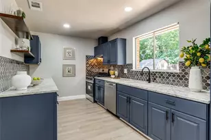 8829 Clearwater Dr, Dallas, TX 75243 - Photo 8