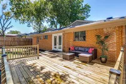 8829 Clearwater Drive, Dallas, TX 75243 - Photo 22