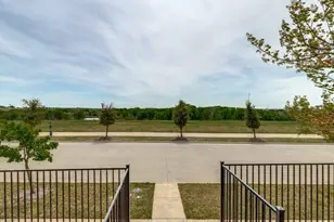 2172 Poppyvine Rd, Frisco, TX 75033 - Photo 2