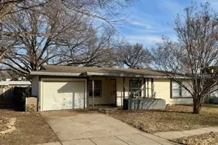 5836 Pollard Dr, Westworth Village, TX 76114 - Photo 2