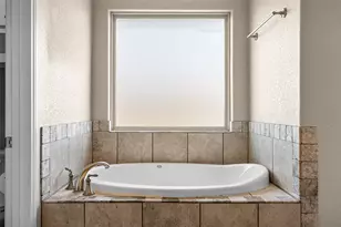 3115 Main St, Granbury, TX 76049 - Photo 20