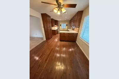 2510 Ashbury Court, Grand Prairie, TX 75050 - Photo 12