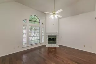 409 Leisure Ln, Coppell, TX 75019 - Photo 4