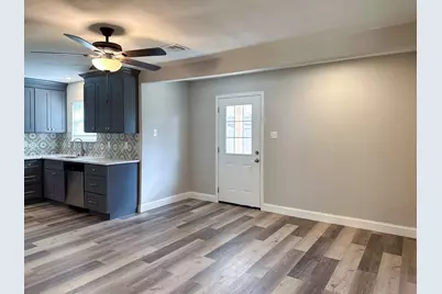 3118 Dartmouth Drive, Irving, TX 75062 - Photo 6