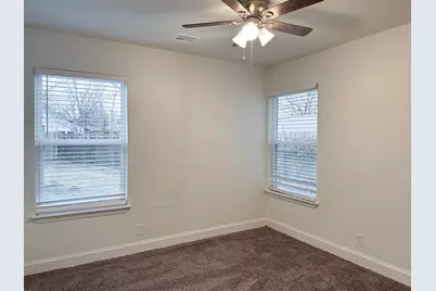 3118 Dartmouth Drive, Irving, TX 75062 - Photo 18