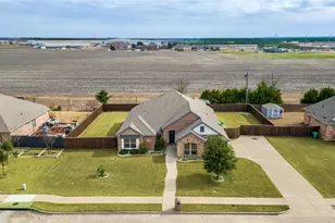 110 S Meadow Dr, Ferris, TX 75125 - Photo 18